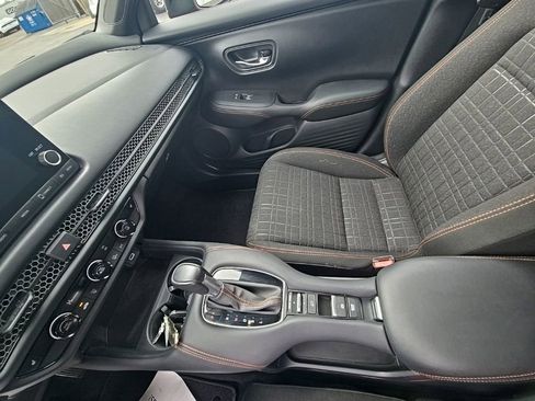 Certified 2024 Honda HR-V Sport image 23