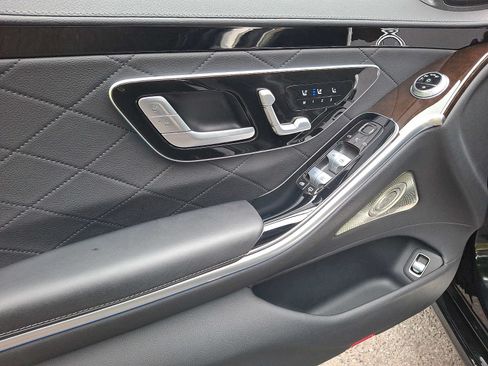Certified 2023 Mercedes-Benz S 580 4MATIC Sedan image 9