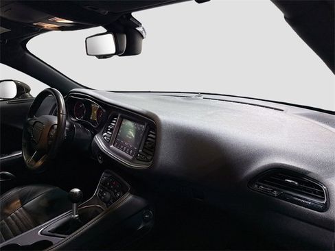 Used 2016 Dodge Challenger R/T Scat Pack image 30