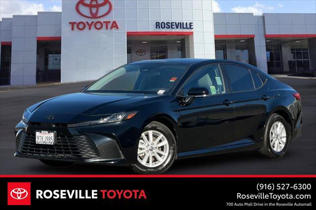 Certified 2025 Toyota Camry LE FWD image 1