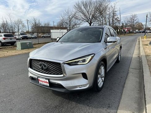 Used 2019 INFINITI QX50 Essential w/ Premium Heat Package image 7