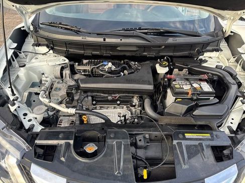 Used 2018 Nissan Rogue SL image 28