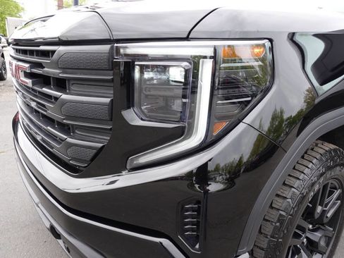 Used 2023 GMC Sierra 1500 Pro w/ Graphite Edition AWD/4WD image 53