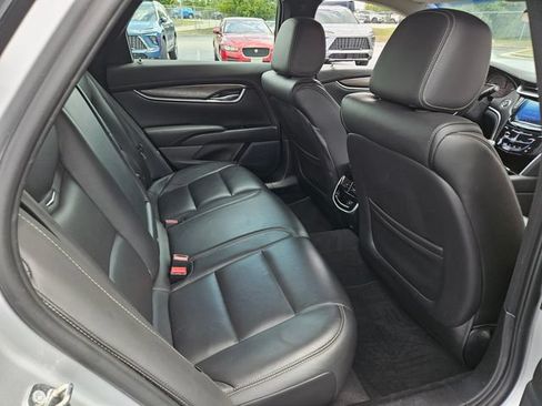 Used 2019 Cadillac XTS Luxury FWD image 19