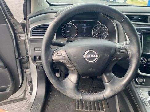Used 2023 Nissan Murano SL w/ SL Moonroof Package FWD image 11