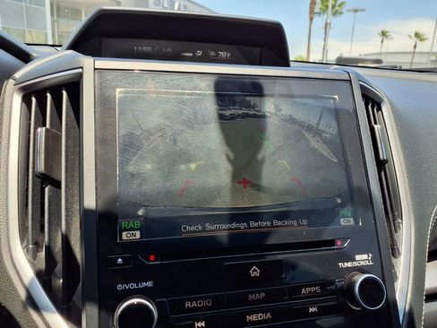 Used 2018 Subaru Impreza 2.0i Limited AWD/4WD image 6