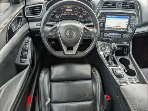 Used 2017 Nissan Maxima 3.5 SV FWD image 8