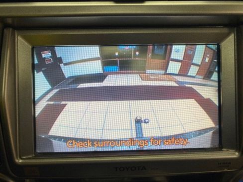 Used 2011 Toyota 4Runner Limited image 26