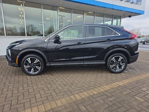 Used 2025 Mitsubishi Eclipse Cross SE image 2
