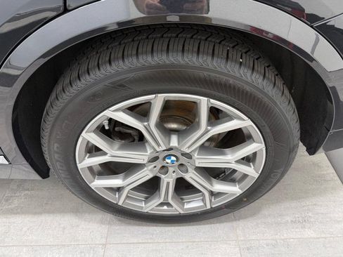 Used 2023 BMW X7 xDrive40i AWD/4WD image 5