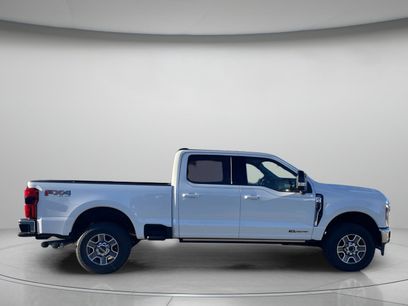 New 2026 Ford F250 Lariat w/ Lariat Ultimate Package