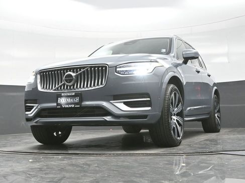 Used 2023 Volvo XC90 T8 Plus w/ Protection Package Premier image 19