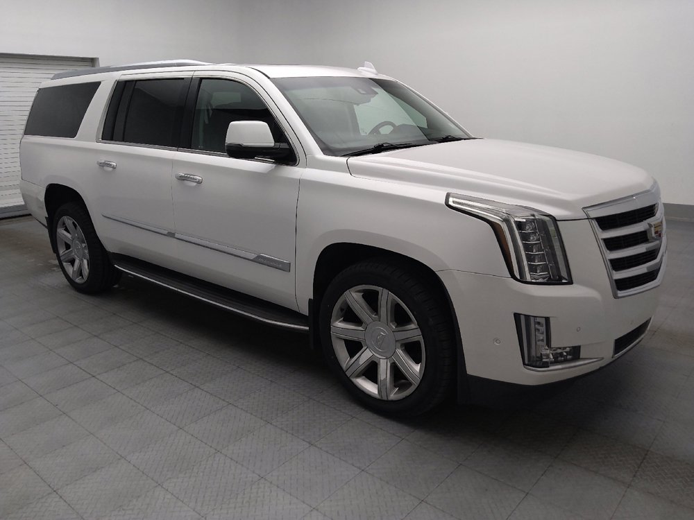 Used 2017 Cadillac Escalade ESV Premium Luxury AWD/4WD image 11