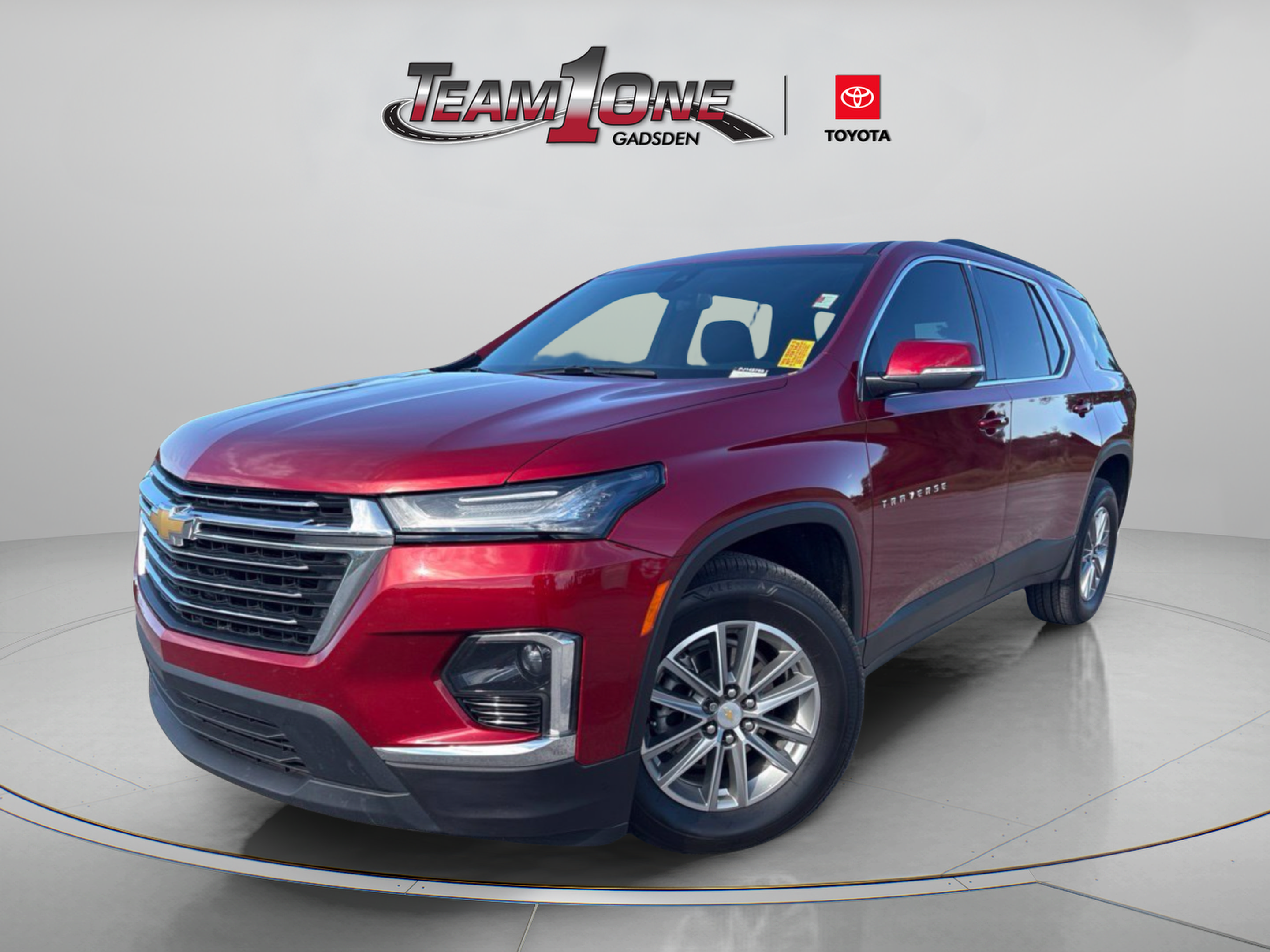 Used 2023 Chevrolet Traverse LT FWD image 5