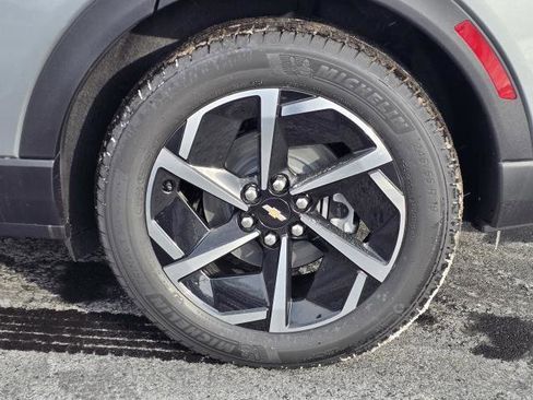 New 2026 Chevrolet Equinox EV LT image 5