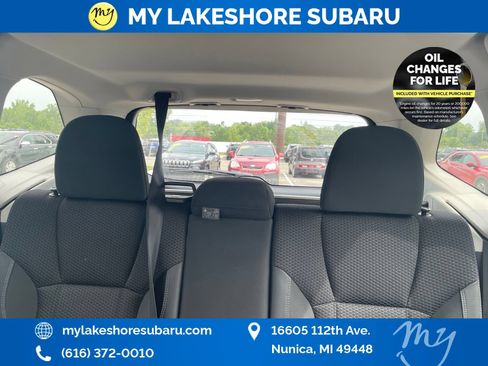Used 2023 Subaru Forester Premium AWD/4WD image 13