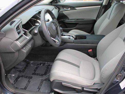 Used 2016 Honda Civic EX image 9