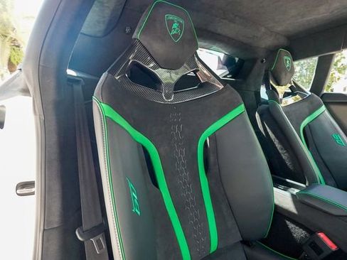 Used 2023 Lamborghini Huracan Tecnica RWD image 85