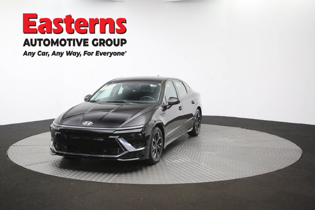 Used 2025 Hyundai Sonata SEL FWD image 57