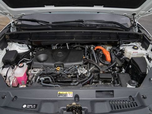 Used 2023 Toyota Highlander Limited image 17