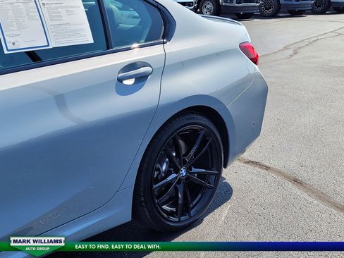 Used 2024 BMW 330i xDrive Sedan AWD/4WD image 10