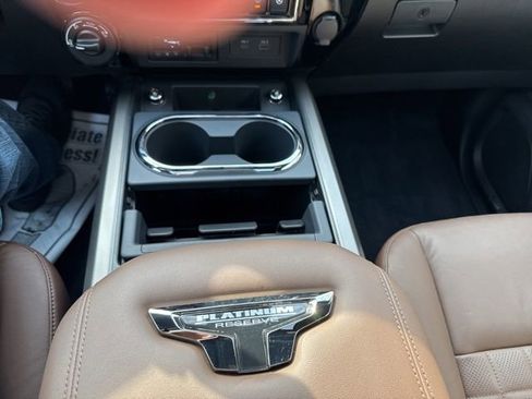 Used 2022 Nissan Titan Platinum Reserve w/ Moonroof Package image 19