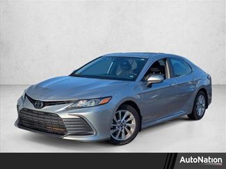 Used 2023 Toyota Camry LE video 1