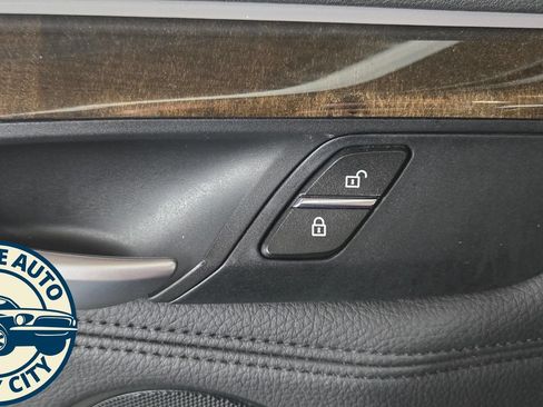 Used 2017 BMW X6 xDrive35i AWD/4WD image 28