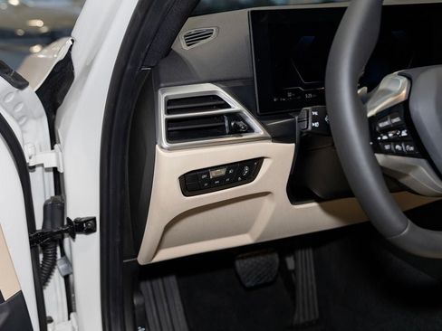 Used 2026 BMW 330i xDrive 330i xDrive w/ Convenience Package image 14