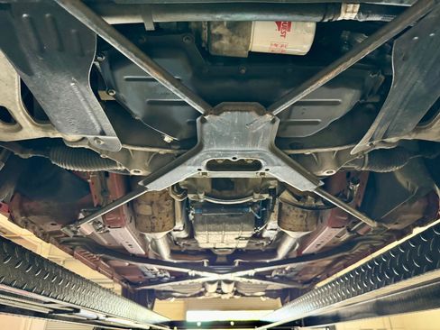 Used 2003 Ford Thunderbird image 94