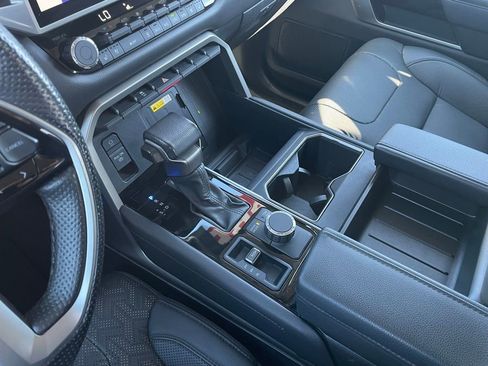 Used 2024 Toyota Tundra Limited w/ Power Package image 20