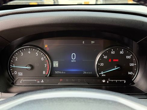 Certified 2022 Ford Explorer XLT w/ Equipment Group 202A image 13