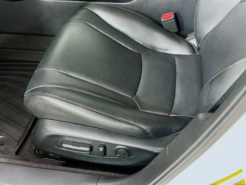 Used 2024 Honda Accord Sport image 9
