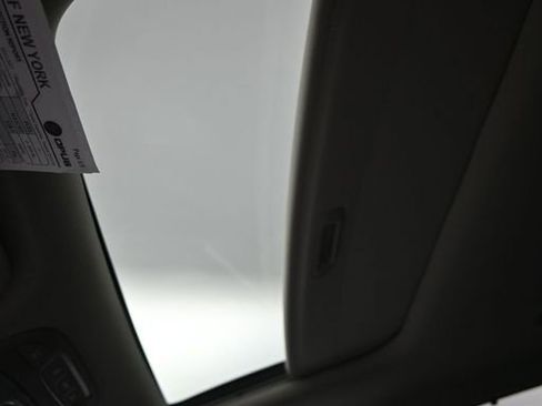 Certified 2022 Kia Telluride EX w/ EX Premium Package FWD image 18