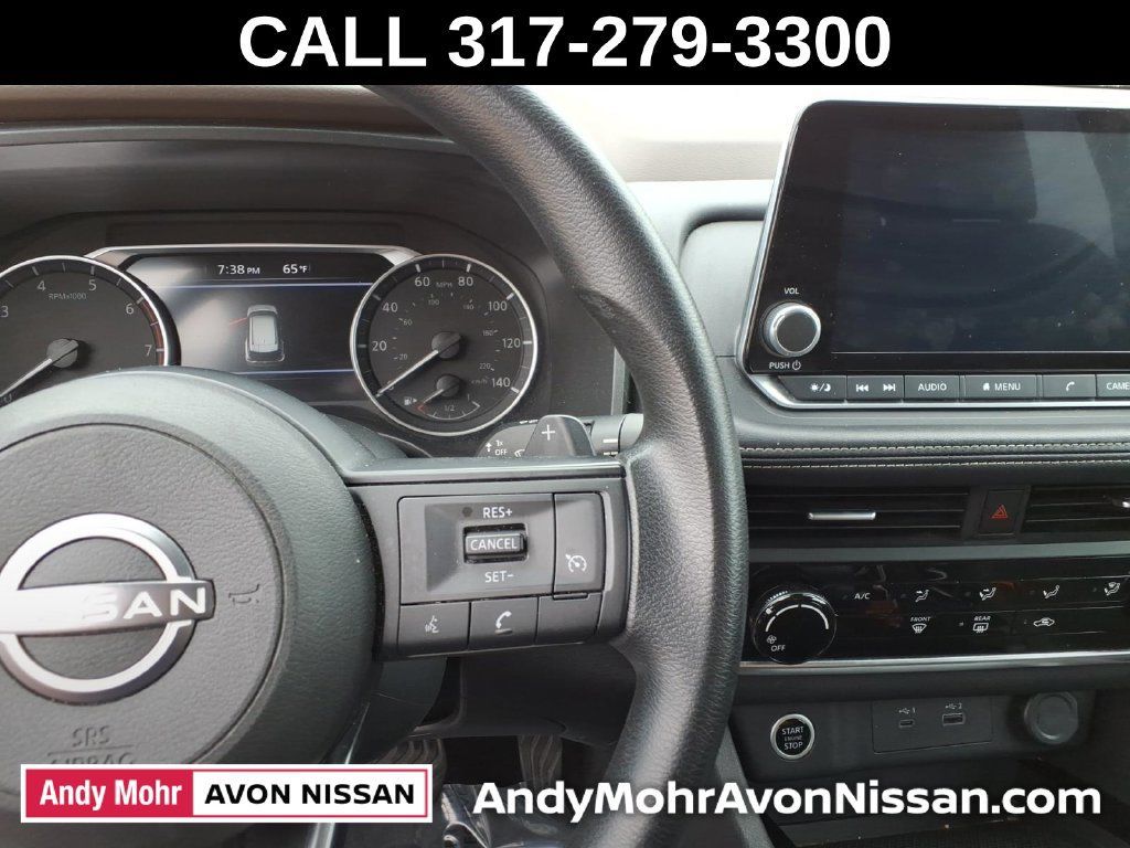 Used 2023 Nissan Rogue S AWD/4WD image 26