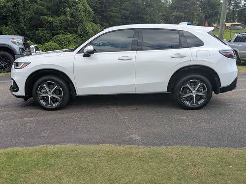 Used 2023 Honda HR-V EX-L image 3