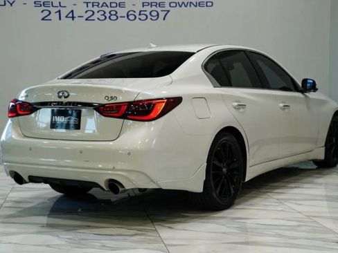 Used 2020 INFINITI Q50 Luxe w/ Essential Package (3.0T Luxe) RWD image 9
