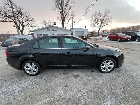 Used 2012 Ford Fusion SE image 5