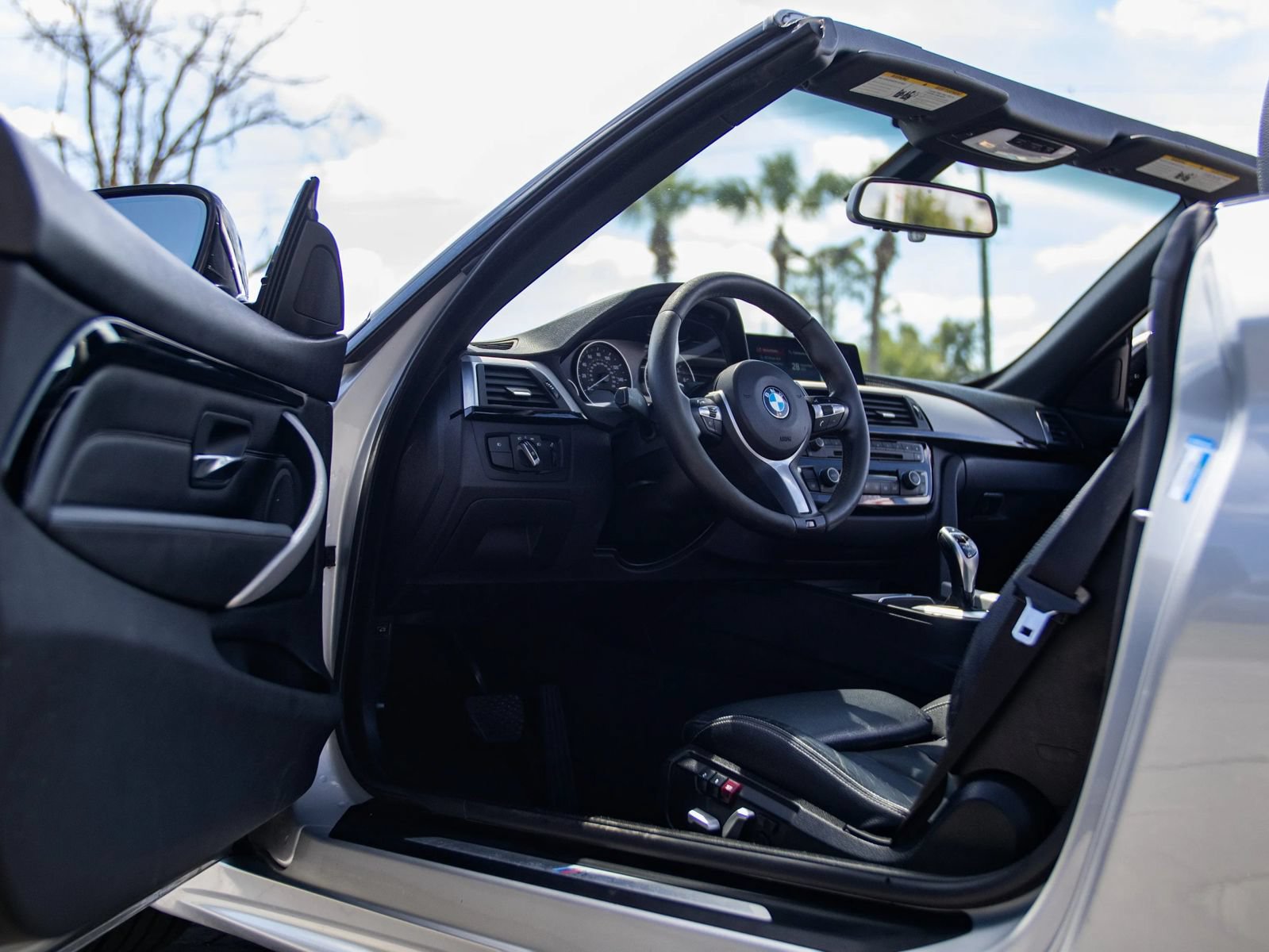 Used 2018 BMW 430i Convertible RWD image 22