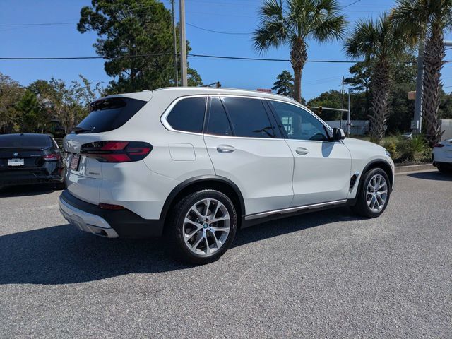 Used 2024 BMW X5 sDrive40i w/ Premium Package RWD image 5