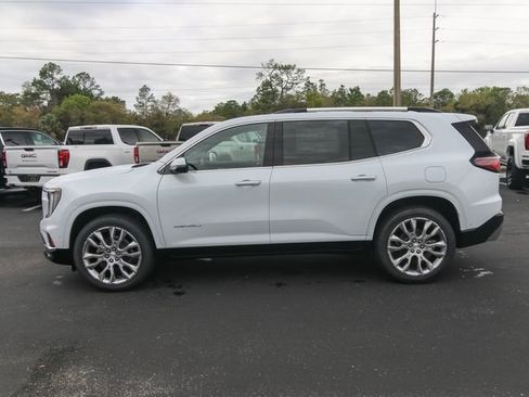 New 2026 GMC Acadia Denali w/ Super Cruise Package FWD image 5