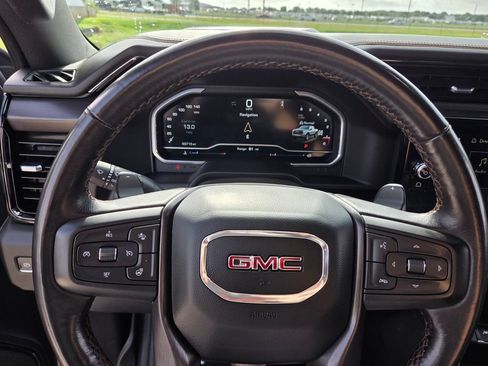 Used 2023 GMC Sierra 1500 AT4 w/ AT4 Premium Package AWD/4WD image 34
