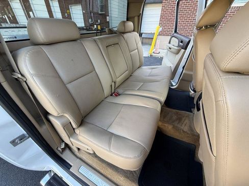 Used 2014 GMC Sierra 3500 Denali AWD/4WD image 23