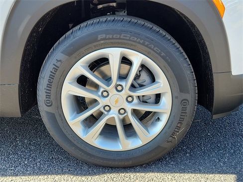 Used 2025 Chevrolet TrailBlazer LS w/ LS Convenience Package image 7