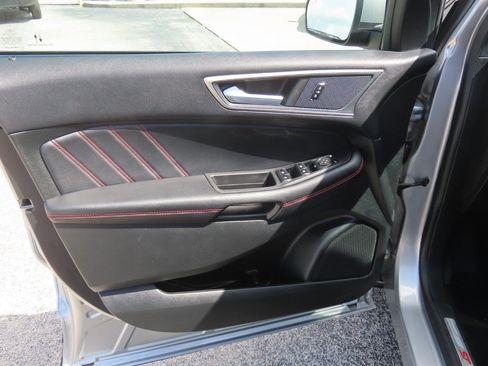 Certified 2023 Ford Edge ST-Line AWD/4WD image 23