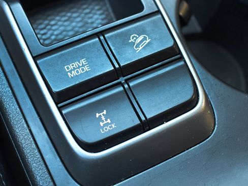 Used 2016 Hyundai Tucson Sport AWD/4WD image 22