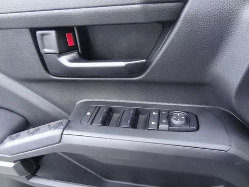 Used 2024 Toyota Tacoma SR5 AWD/4WD image 13