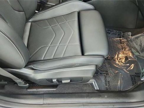 Used 2025 BMW X2 xDrive28i image 22