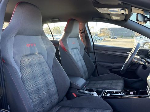 Used 2024 Volkswagen GTI S image 17