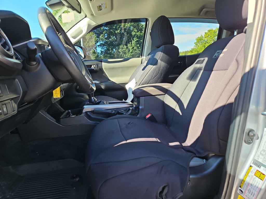 Used 2022 Toyota Tacoma SR5 AWD/4WD image 18
